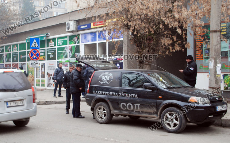 Разбиха еврофутбол на „Добруджа“, задигнаха лотарийни билети от тото