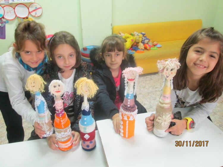 За да има повече усмихнати очички