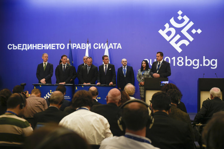 Домусчиев получи най-голямата до момента инвестиция по плана „Юнкер“