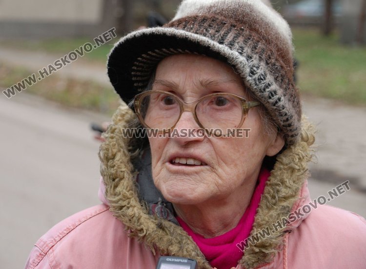 84-годишната Стойка Михайлова бе една от тези, които подкрепиха протеста