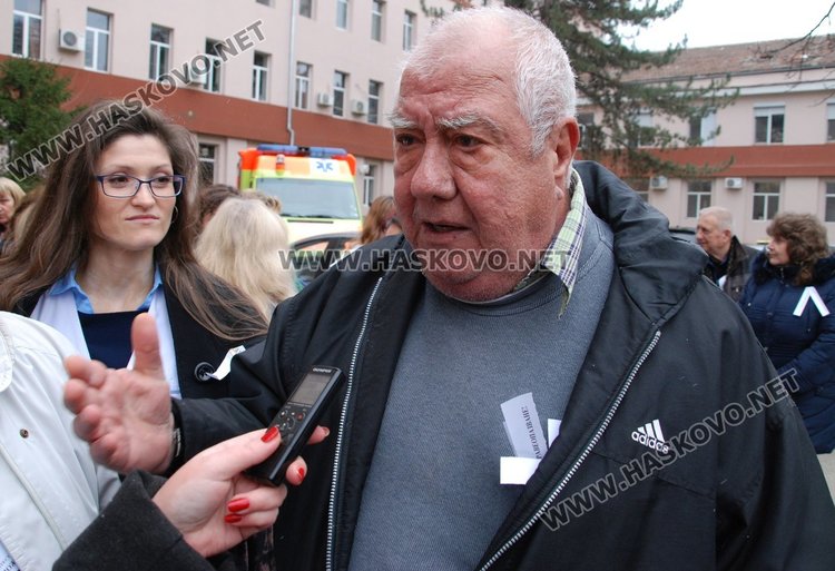 Протестиращите в болницата: Ако не се вземат мерки, общинското здравеопазване е обречено!