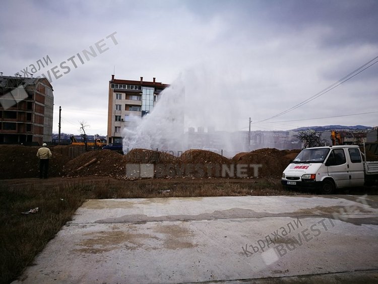 Пореден изкоп на строителен инвеститор остави „Възрожденци” без вода