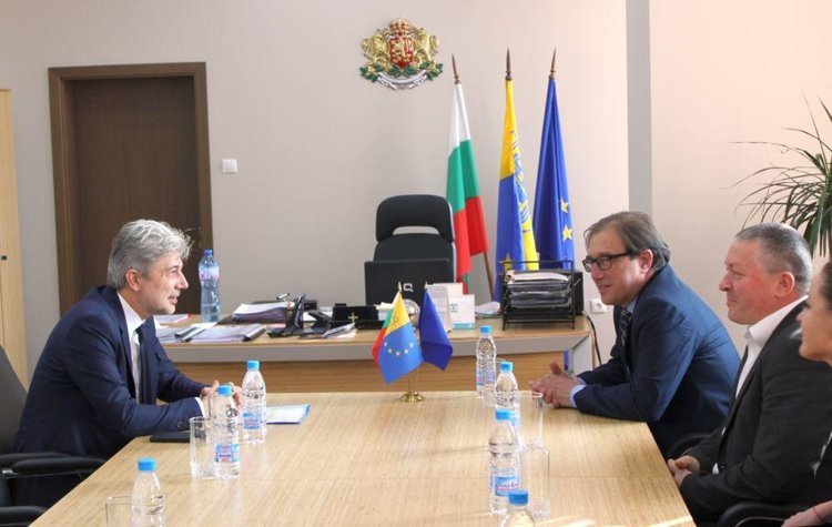 Министър Димов: Над 65 000 души ще бъдат включени към ПСОВ в Асеновград