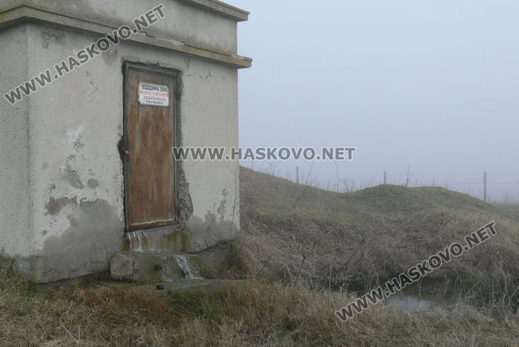 Клеясала клапа вдигна на крак ВиК