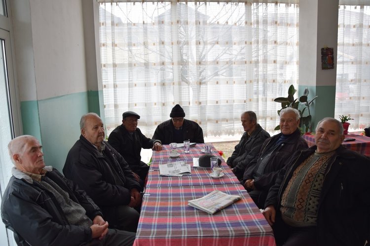 Ардински пенсионери: Клубът е вторият ни дом