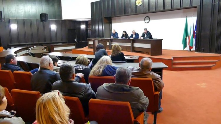 При слаб интерес беше обсъден първомайският Бюджет 2018 
