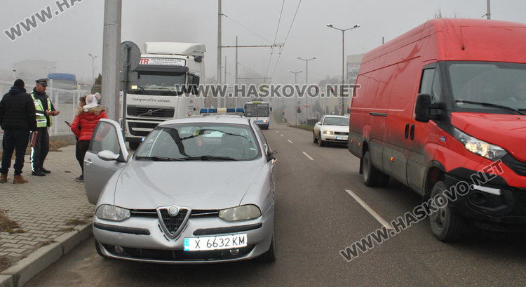 Камион и Алфа катастрофираха по „Васил Левски“