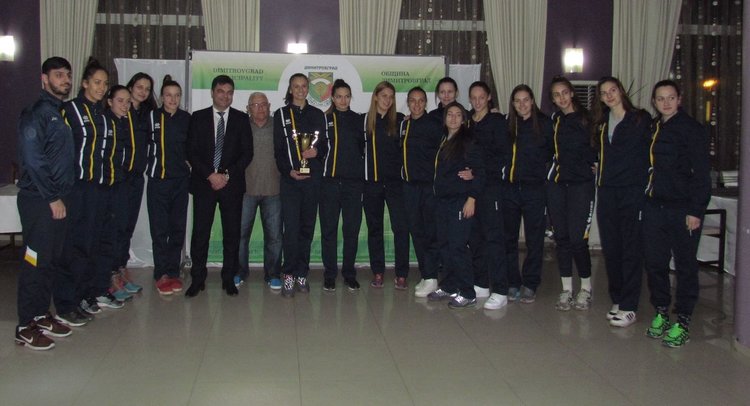 За пръв път тази година бе връчен приз „Отбор на годината" - ВК "Раковски"