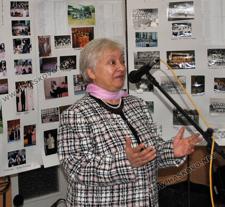 Вела Казакова