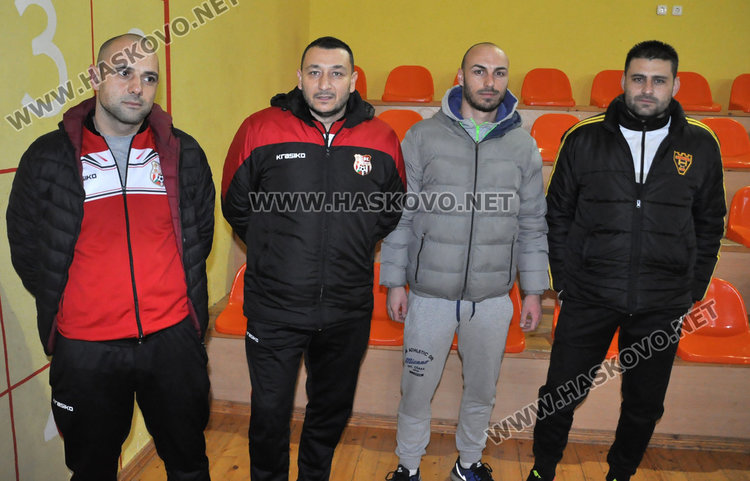 Обучават 56 кандидати за футболни треньори в Хасково