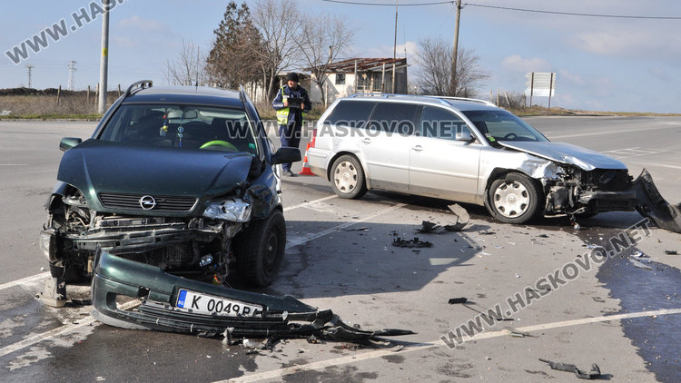 Кърджалиец се разби в хасковски пасат в Горски извор