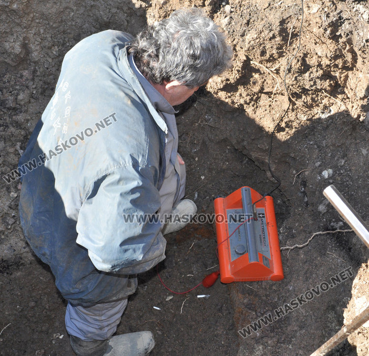 Блокираха улица „Георги Кирков“, от ВиК търсят авария