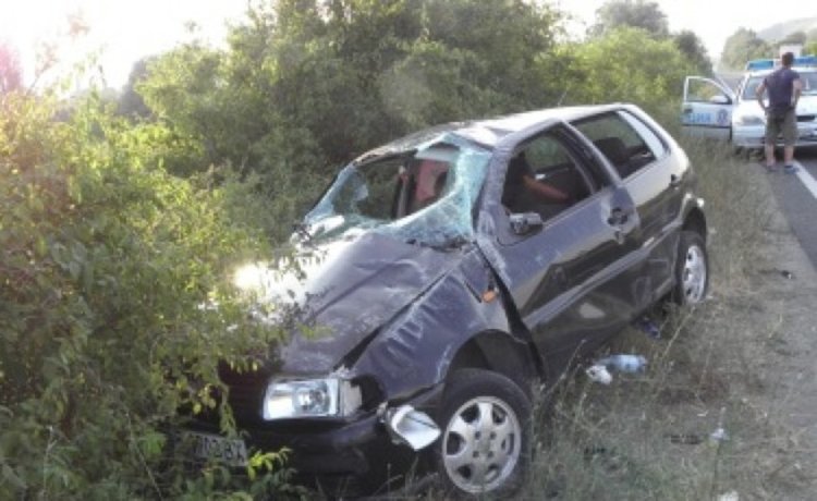 Млада жена и бебето и пострадаха при катастрофа, пиян шофьор я причинил