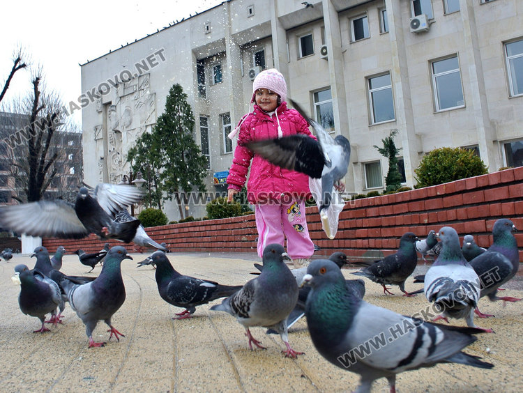 Падна 100-годишен рекорд, термометърът удари 18.4 над нулата