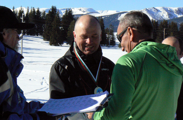 Двама от „Компас“ с по три медала от Държавното по ски ориентиране