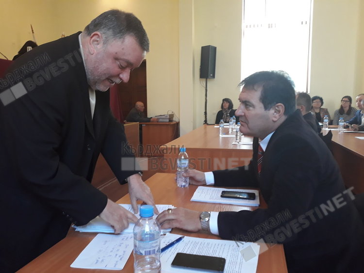 Иванов и Багдасаров в спор