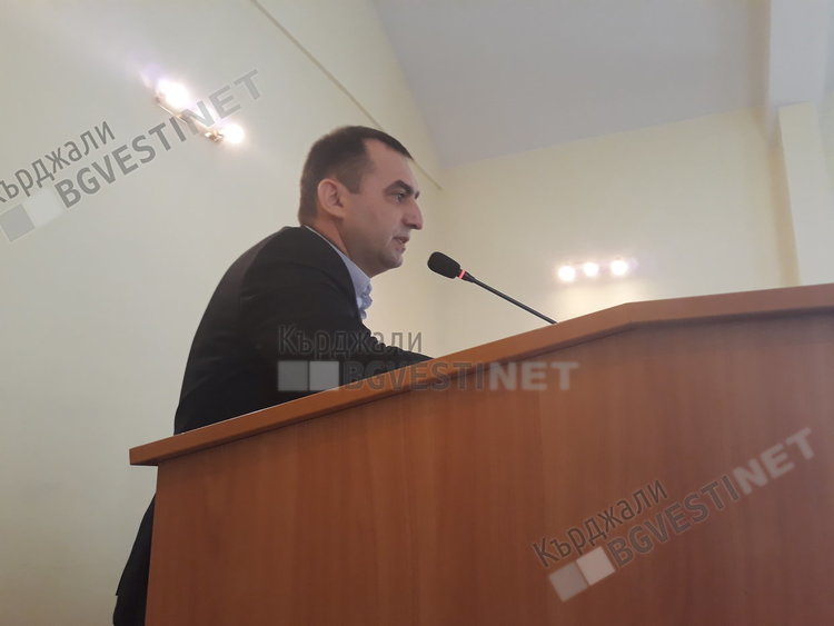 Сезгин Бекир