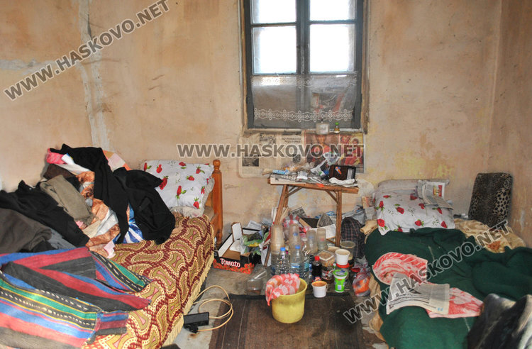 81-годишна жена мизерства в Хасково, отказва помощ