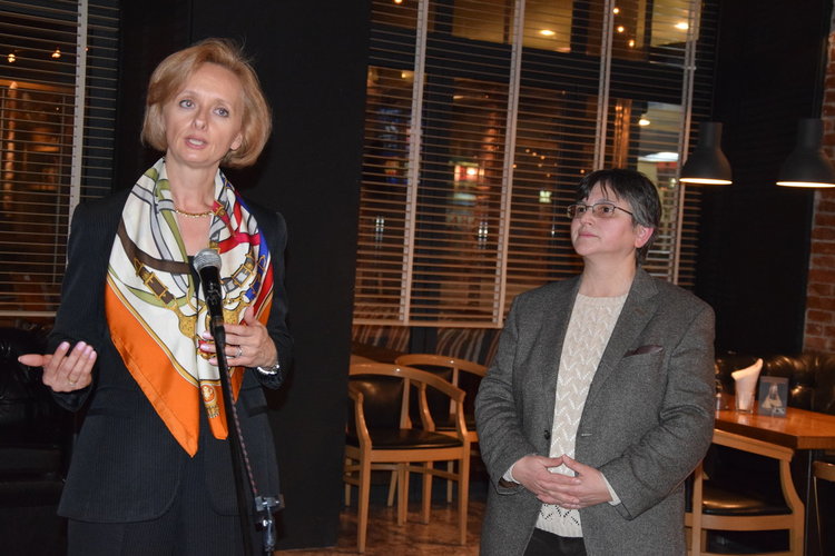 „Приятели на САЩ“ събра съмишленици от Кърджали на празнична вечер, гост бе американски дипломат