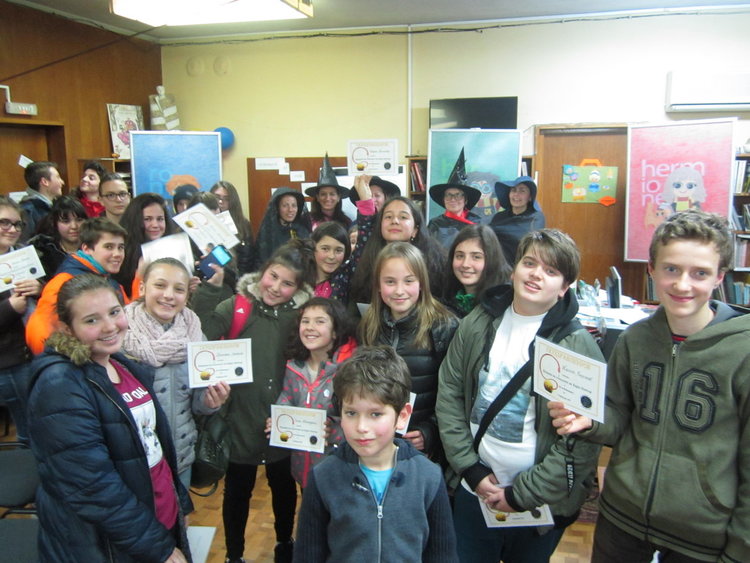 Вещици в Библиотеката, празнуват нощта на книгите на Хари Потър