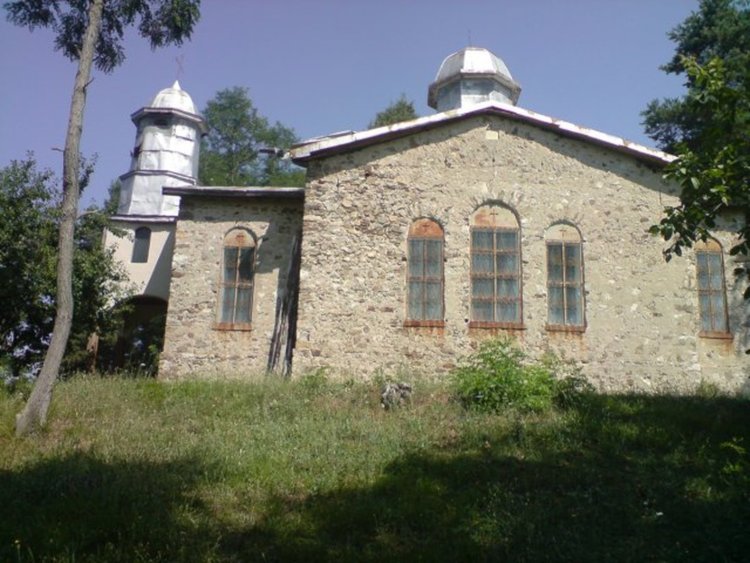 Златоград започва кампания за спасяването на легендарния параклис "Св. Атанасий Велики", пазител на града 