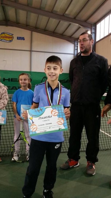 Мария Маргаритова е шампион от първия регионален  турнир по тенис за 2018 г.