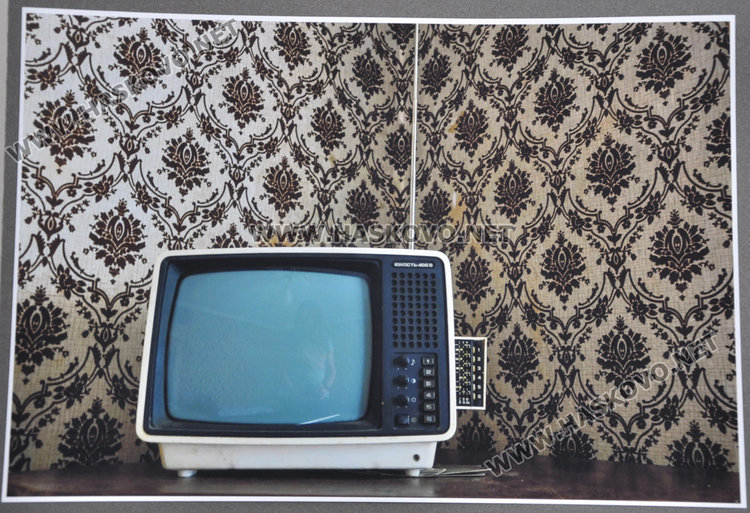 Стела Танева представя геометрия на сетивата в галерия „Форум“