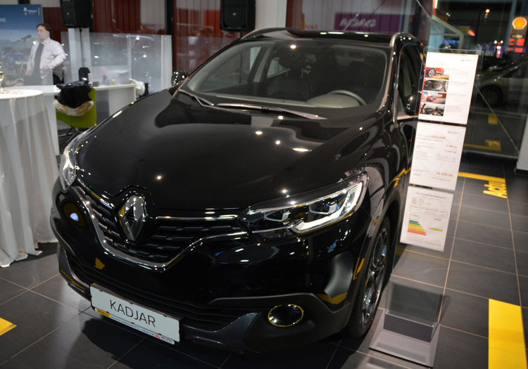 Коли номер 1 и 2 в България – Рено и Дачия, с официално представителство в Хасково