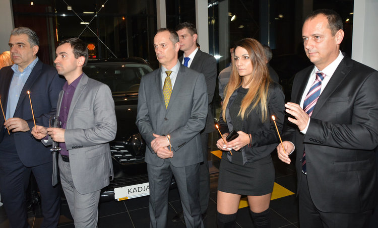 Коли номер 1 и 2 в България – Рено и Дачия, с официално представителство в Хасково