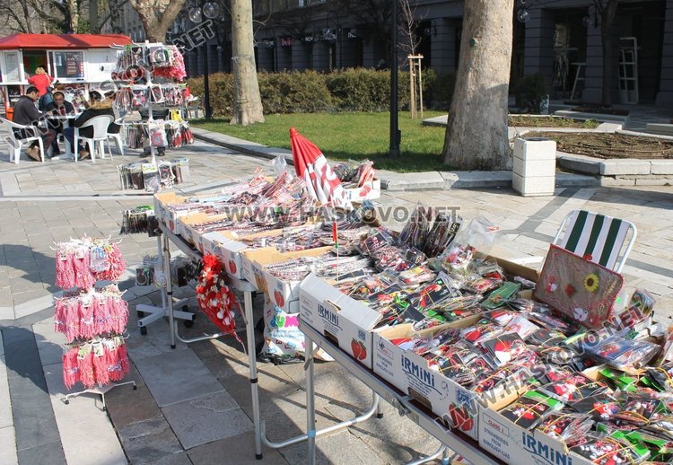 Първите търговци на мартеници се появиха в Димитровград