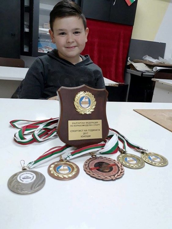 Третокласник от Димитровград - в ТОП 5 на най-добрите в корабомоделния спорт