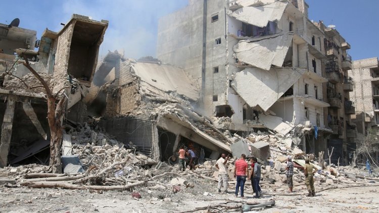 Защо десетки хиляди бежанци се връщат в Сирия