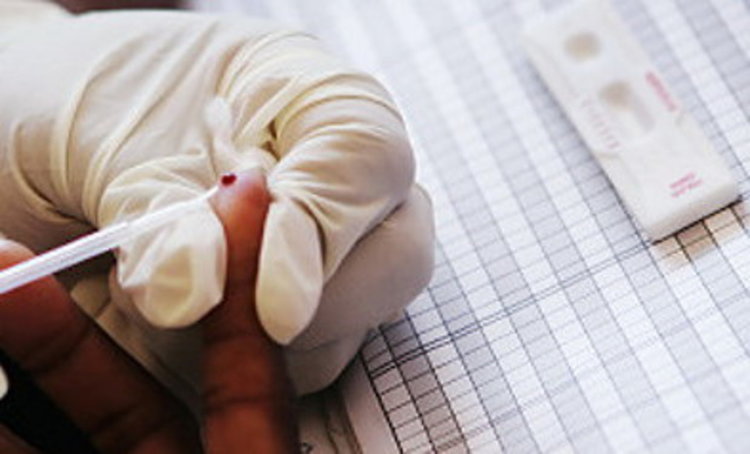 Изследване на влюбените кърджалийци за СПИН в седмицата на св. Валентин