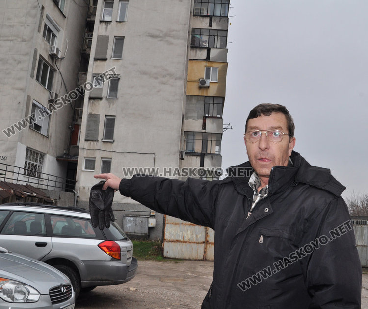 12-етажен блок на ул. „Дунав“ наводнен, изгоря им хидрофора