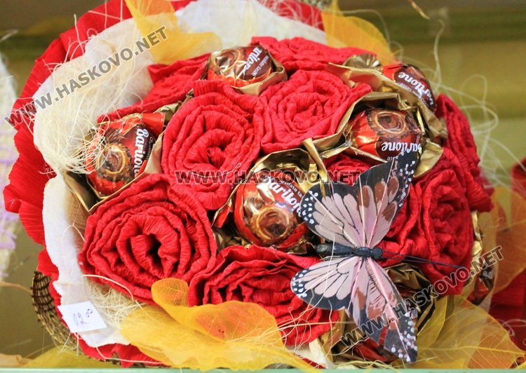 Търсят букети от бонбони за любимия за Св.Валентин