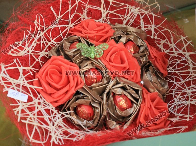 Търсят букети от бонбони за любимия за Св.Валентин