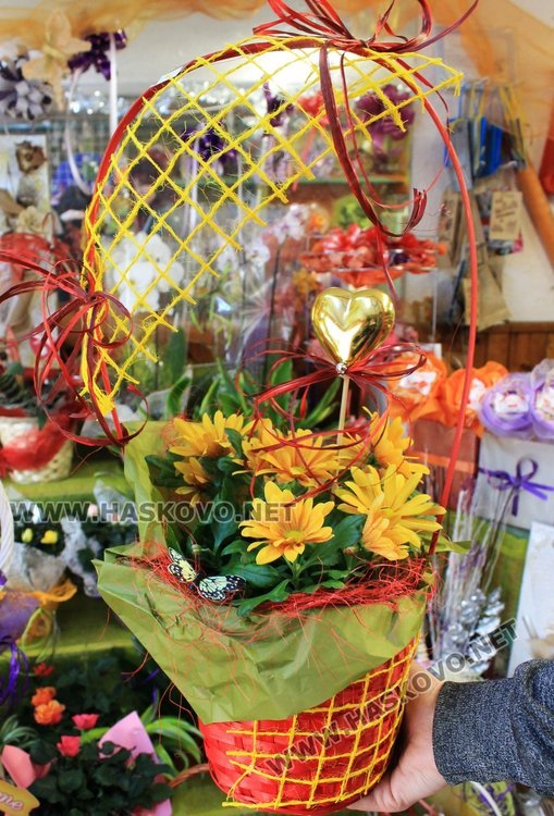 Търсят букети от бонбони за любимия за Св.Валентин