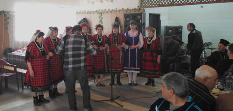 Татаревският кмет иска да запише Татаревско хоро