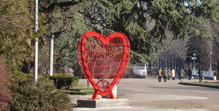 Заради дъжда местят хепънинга от Металното сърце в КДК