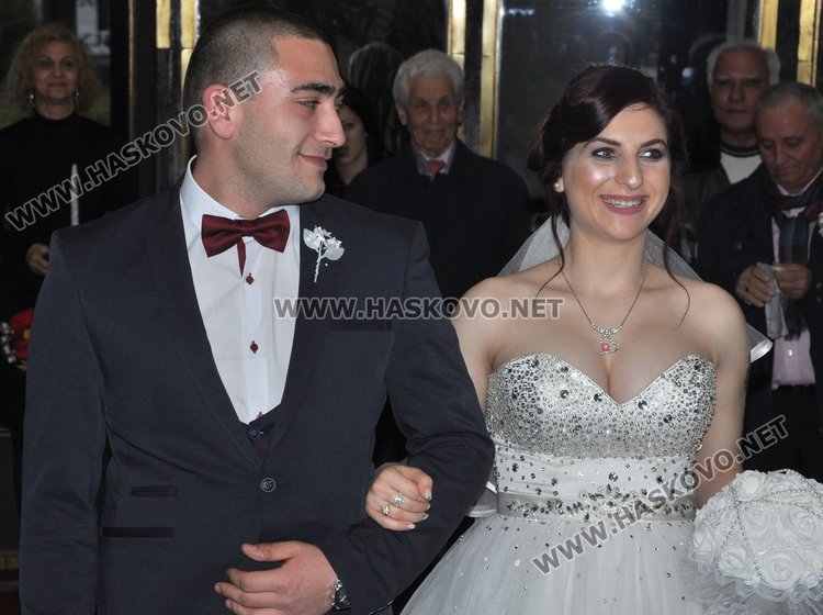 Валентин и Валентина се врекоха във вярност на Св.Валентин