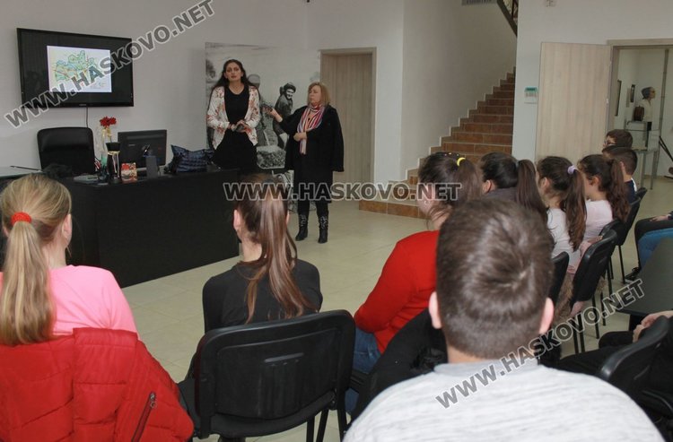 Петокласници от Димитровград се запознаха с професията на археолога