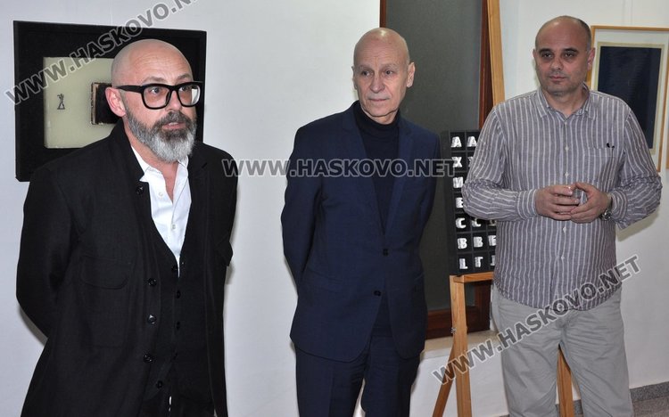 Почитателите на модернизма в Хасково със свое прозорче във „Форум“