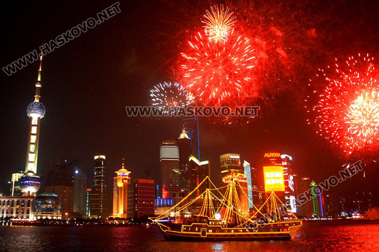 Китайската Нова година идва с Жълтото земно куче