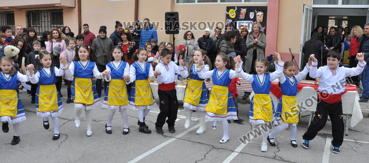 Страшилища гониха зимата и злите сили в училище „Св. Климент“