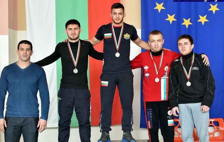 Микяй Наим стана шампион в своята категория , снимка БФБ