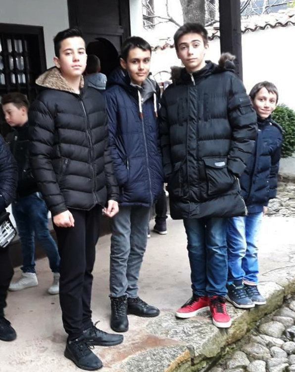 Рецитал и цветя за 145 г. от гибелта на Васил Левски 