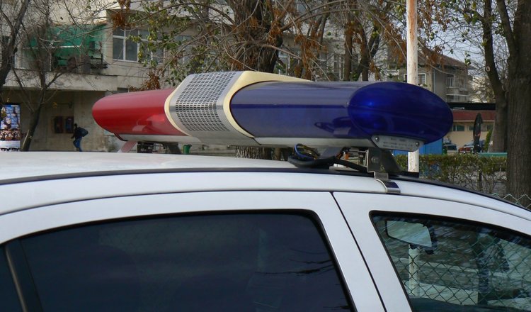 Спипаха 20-годишна с дрога в Димитровград и двама крадци на въглища в Скобелево