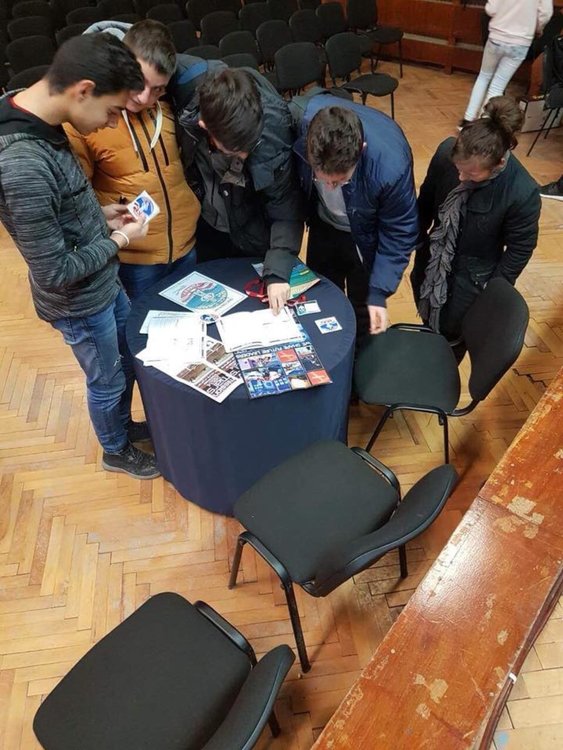 Ученички разказаха пред съучениците си за лагера Space Camp в Измир