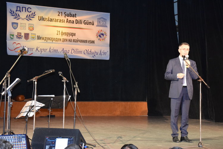 Инж. Хасан Азис:  Една общност е общност, когато свободно може да изразява езика, религията и културата си