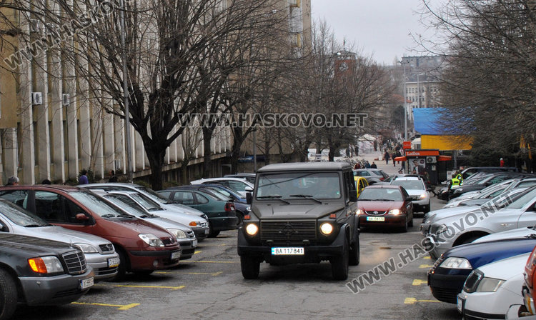 Военни аташета се запознаха с работата на гарнизона в Хасково
